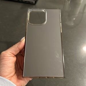 Flaunt mirror iPhone 14 Pro Max case